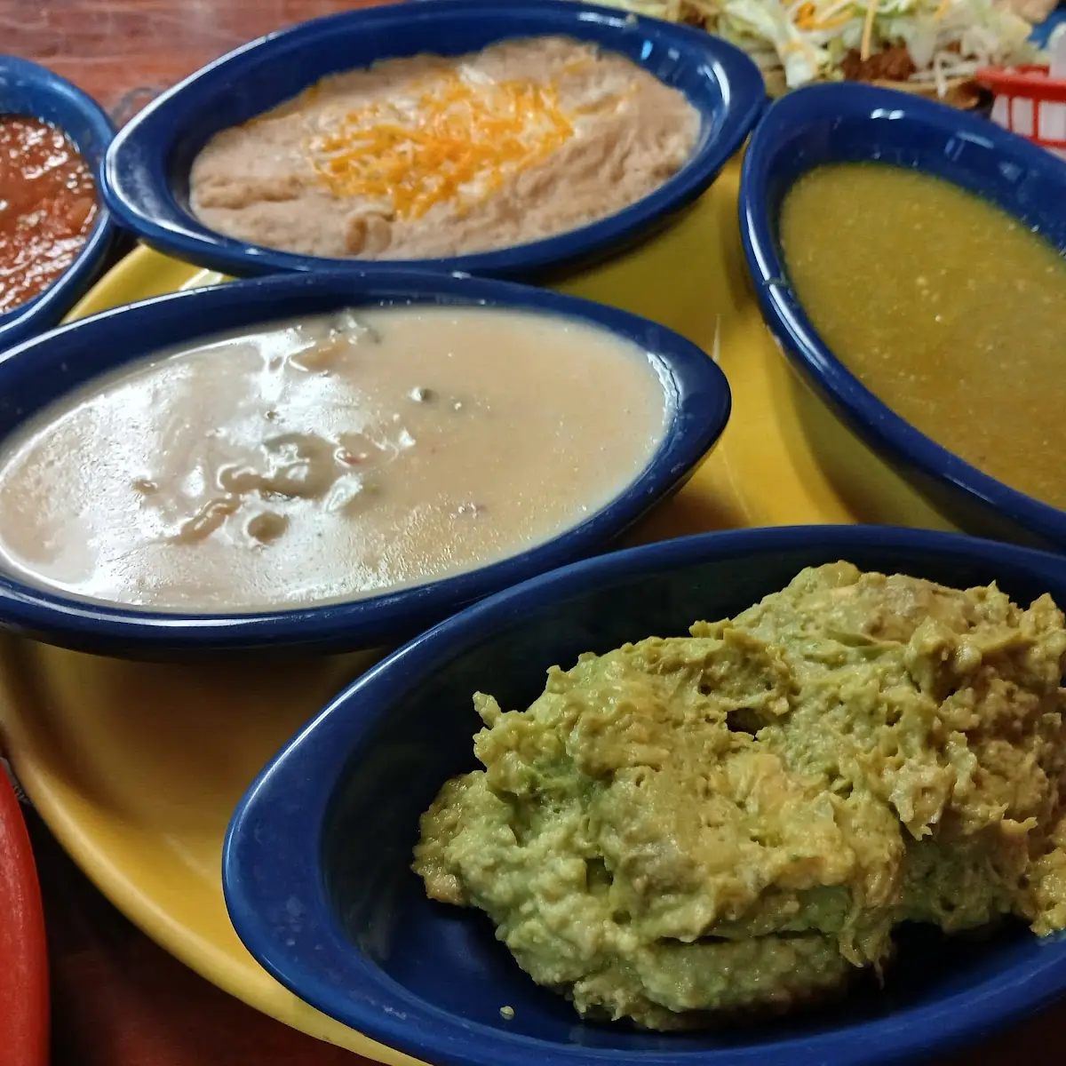 Guacamole Dip and Chips