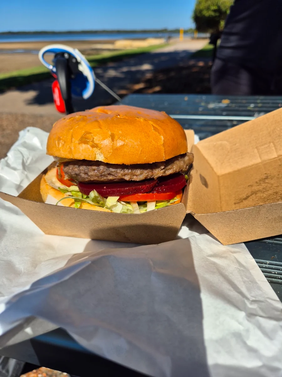 Hamburger with Beetroot, Mermaids By The Bay