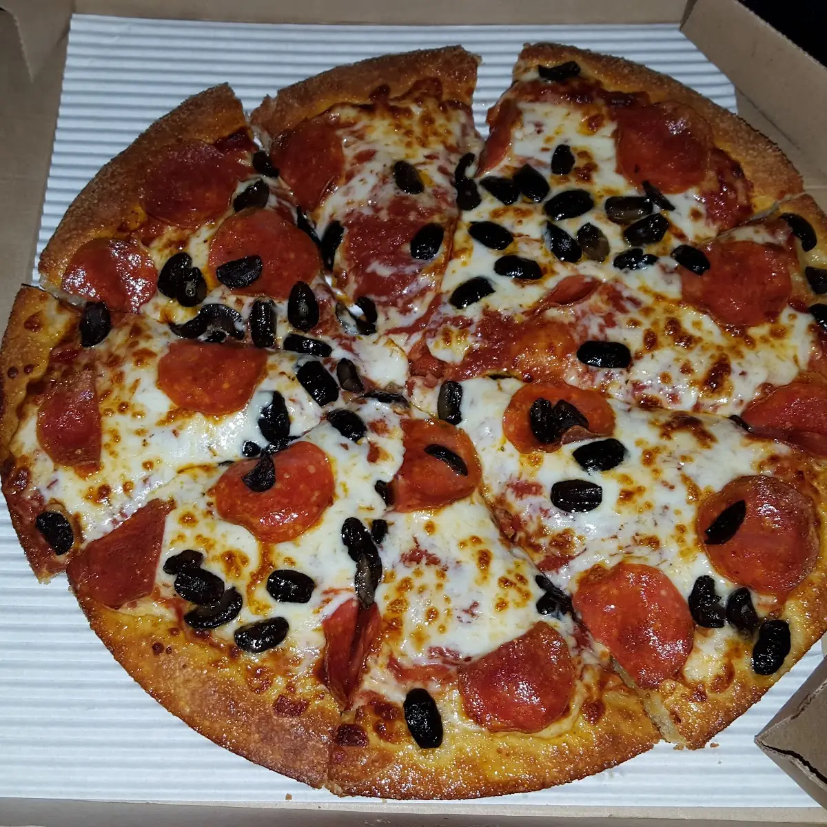 Pan Pepperoni and Black Olive