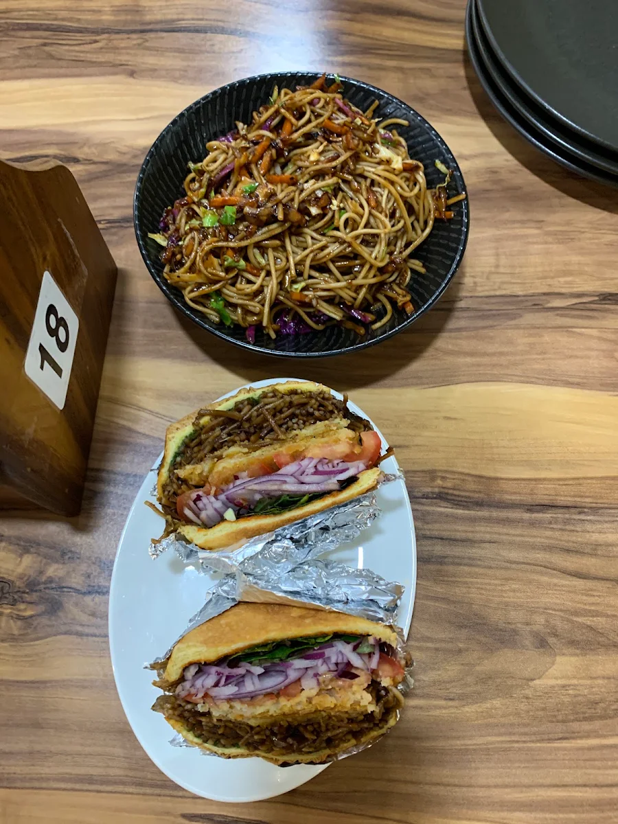 Noodles Burger, JALEBI JUNCTION
