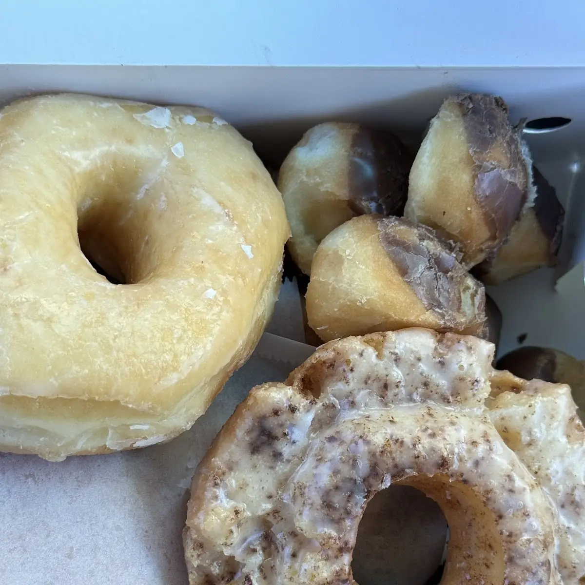 Glaze Holes Dozen
