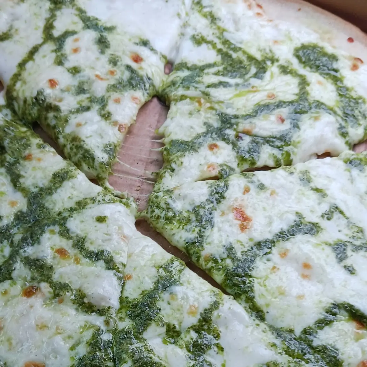 Pesto Pizza