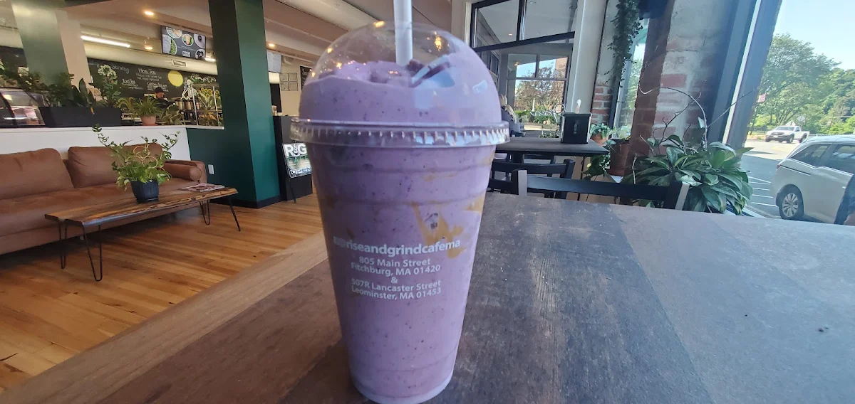 Peanut Butter & Jealous Smoothie