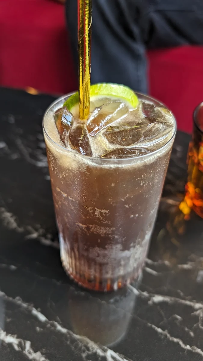 Highlights, Le Bijou • Salon à cocktails