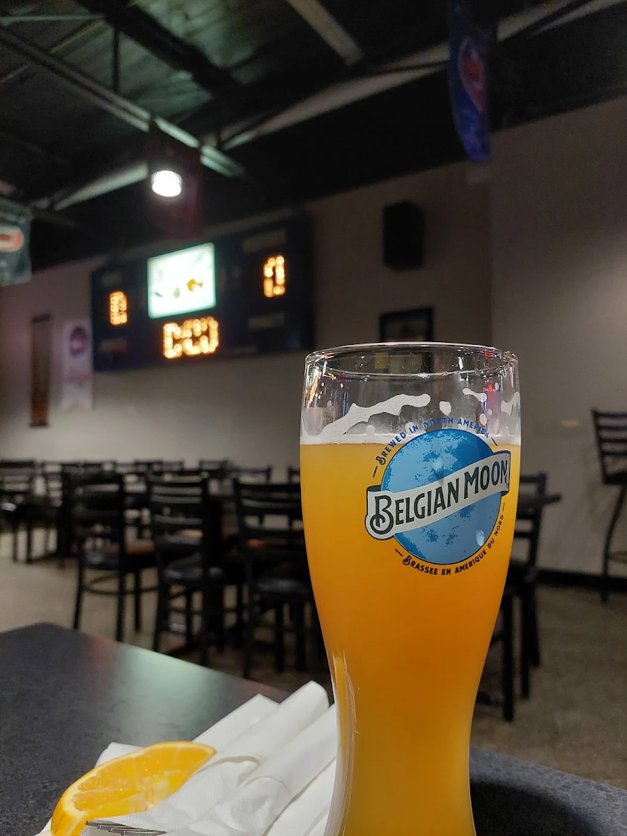Highlights, Sportscenter Bar & Grill Ltd