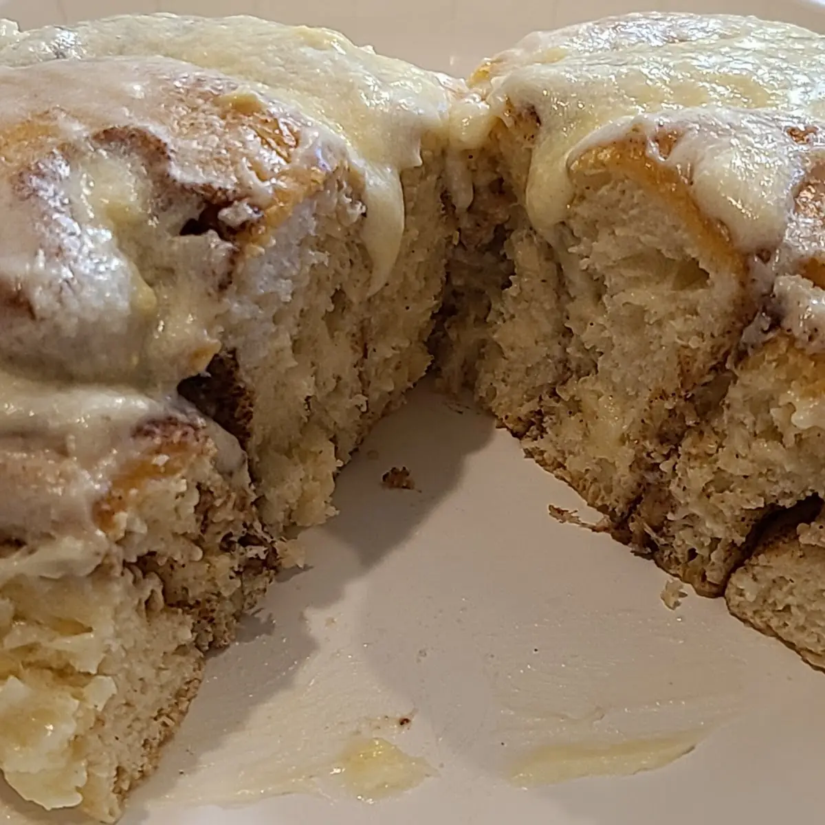 Original Cinnamon Rolls 4