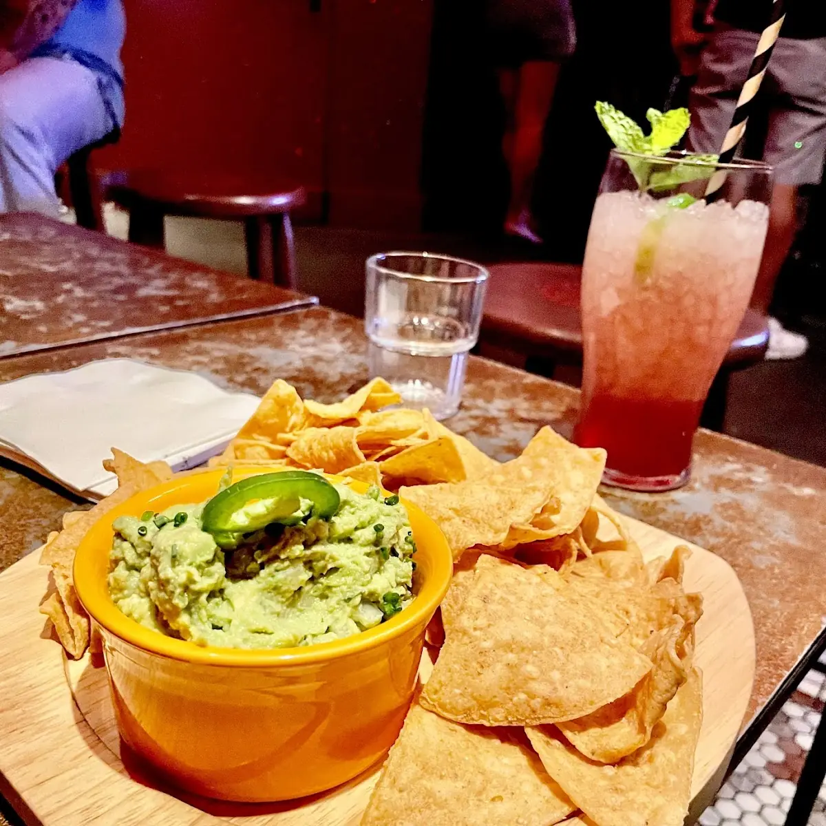 Guacamole & Chips