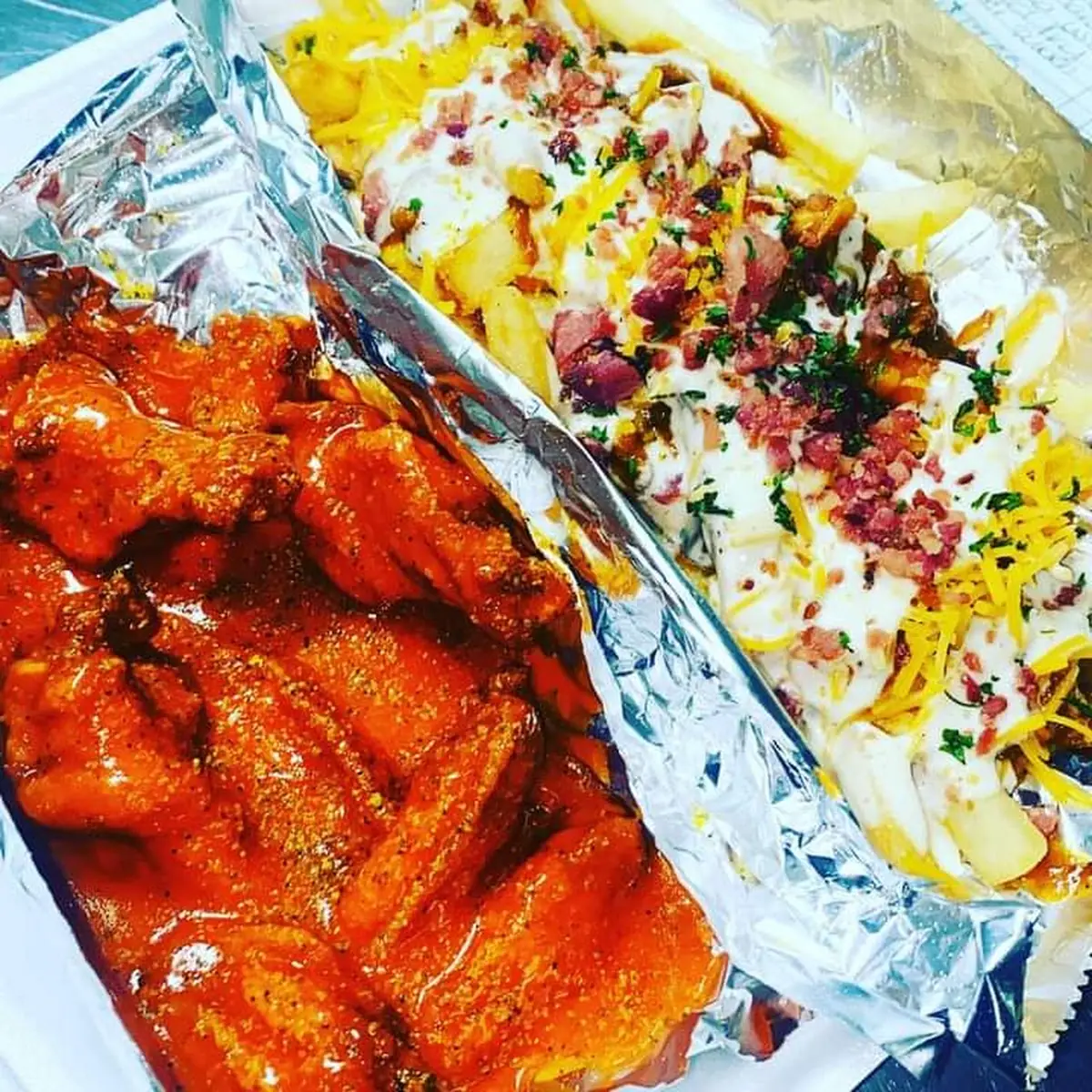 Hot Wings with Loaded Fries