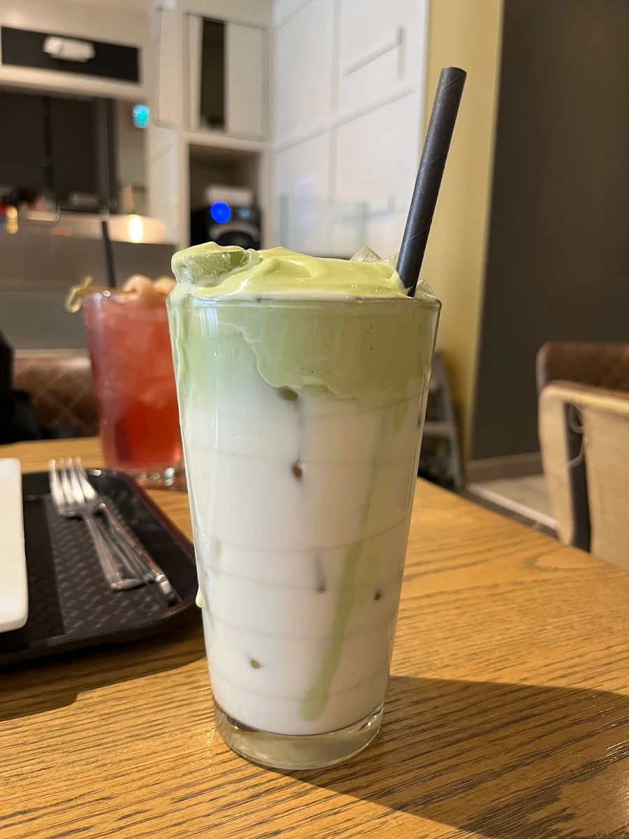 Iced Matcha Latte, Marokena Coffee & Taste - Golden Mile