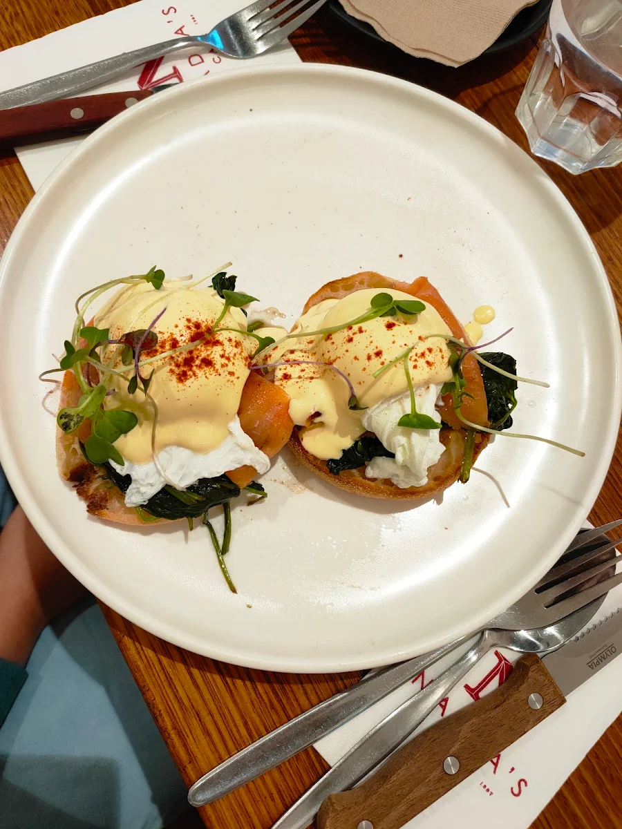 Eggs Benedict, Nadia's Cafe Parramatta