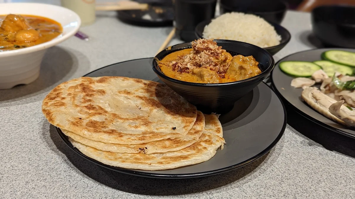 Beef Rendang with Roti Prata, Rickshaw Food