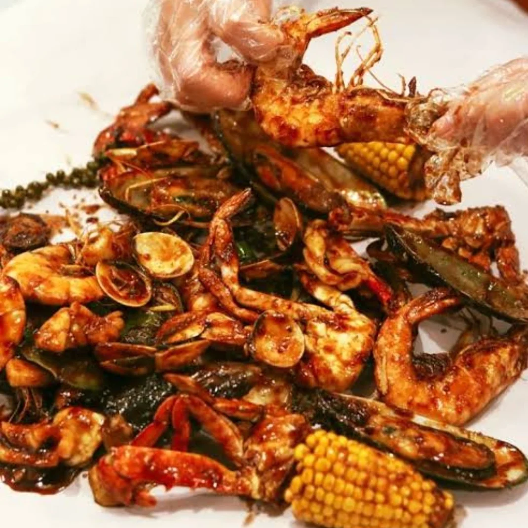 Seafood Platter, Phat Boy