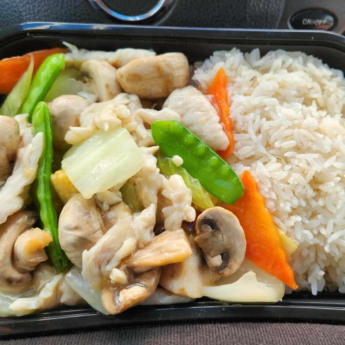 Moo Goo Gai Pan