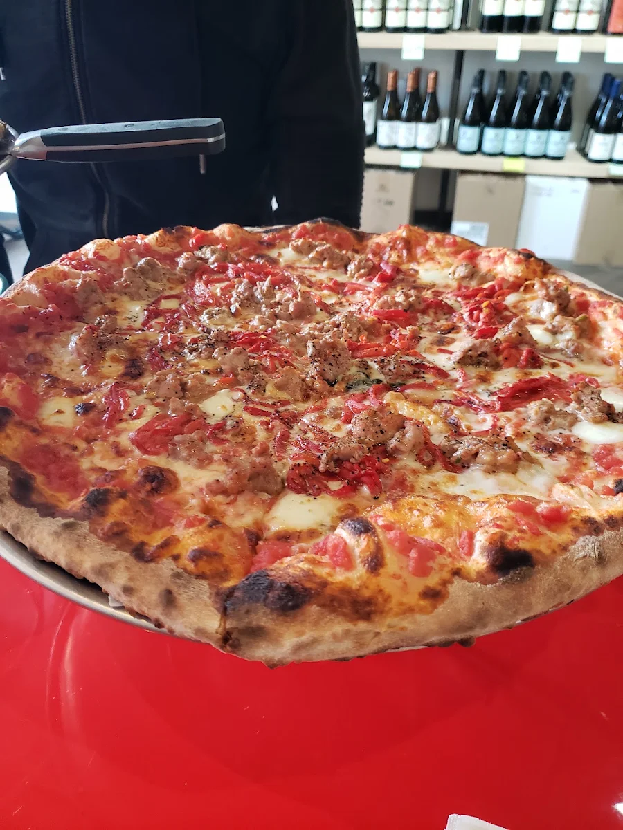 Highlights, Bello Pizza Toronto