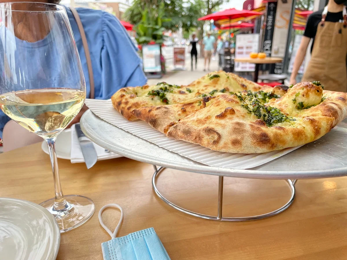 Highlights, Bello Pizza Toronto