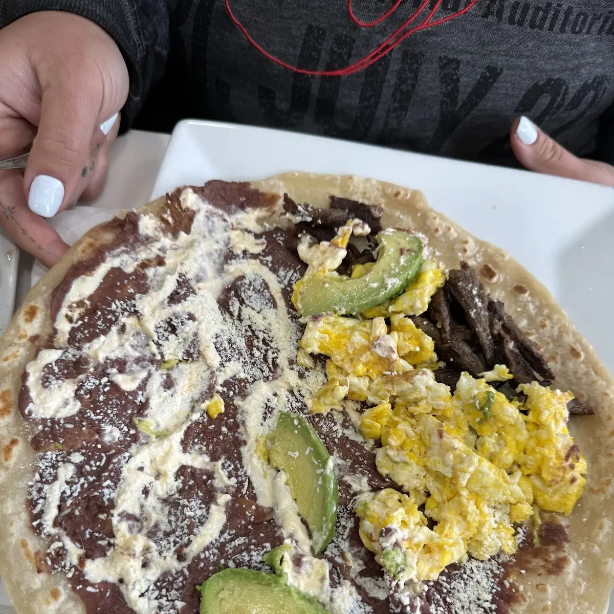 Baleada Sencilla Frijol Queso Crema