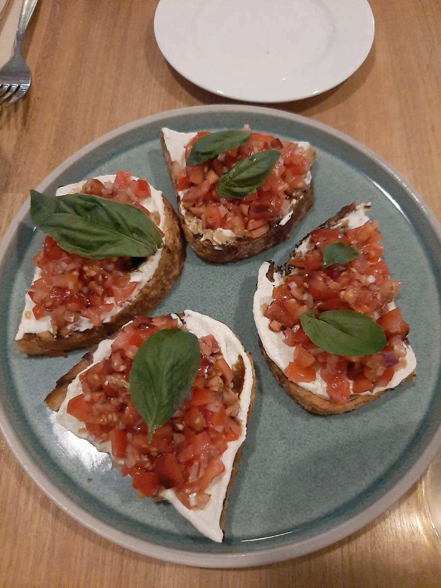 Bruschetta, Moss on Wood