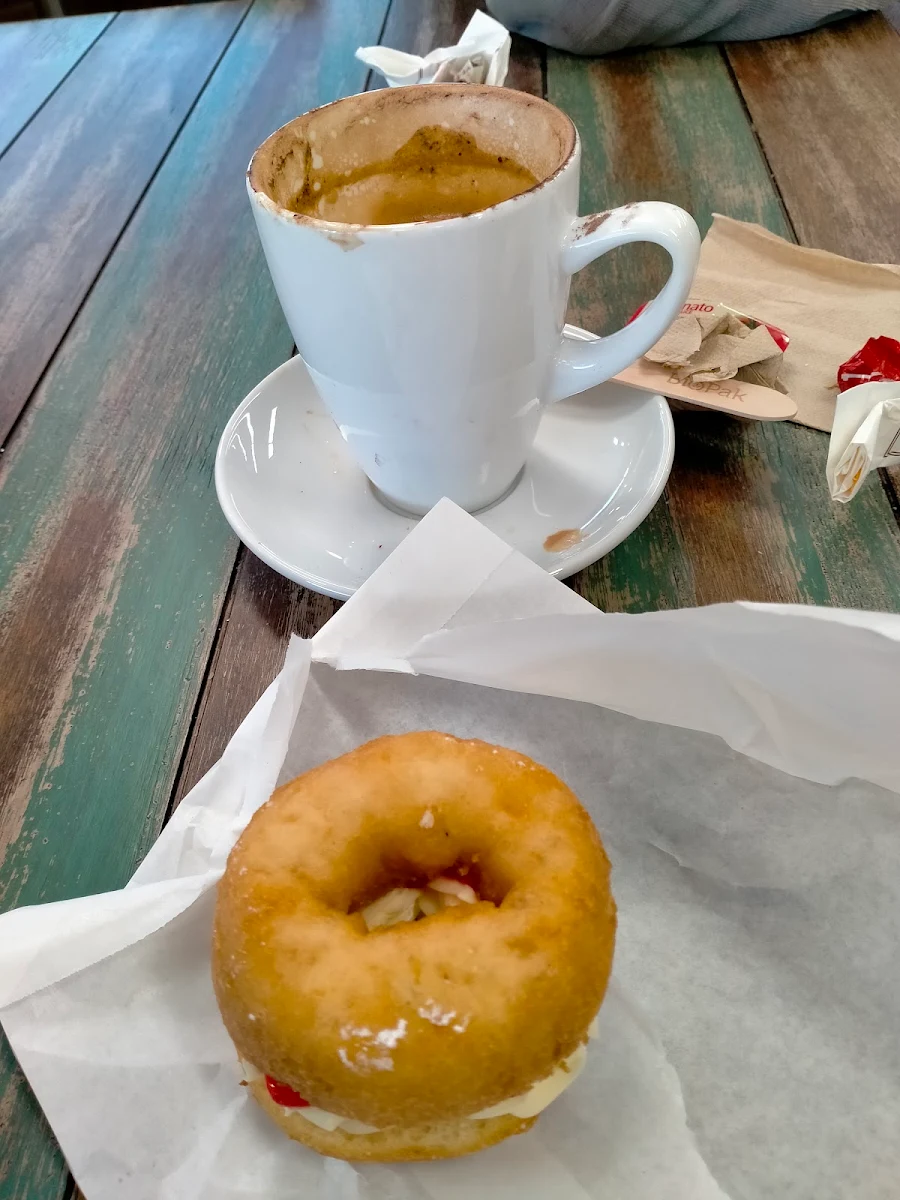 Cappuccino, Heatherbrae's Pies Ourimbah