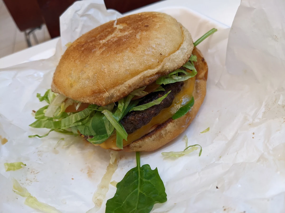 Cheese Burger Combo, Manhattan Handmade Burgers (Minto Place)