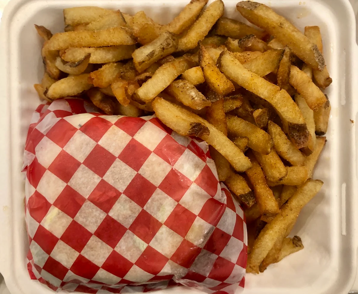 Highlights, Manhattan Handmade Burgers (Minto Place)