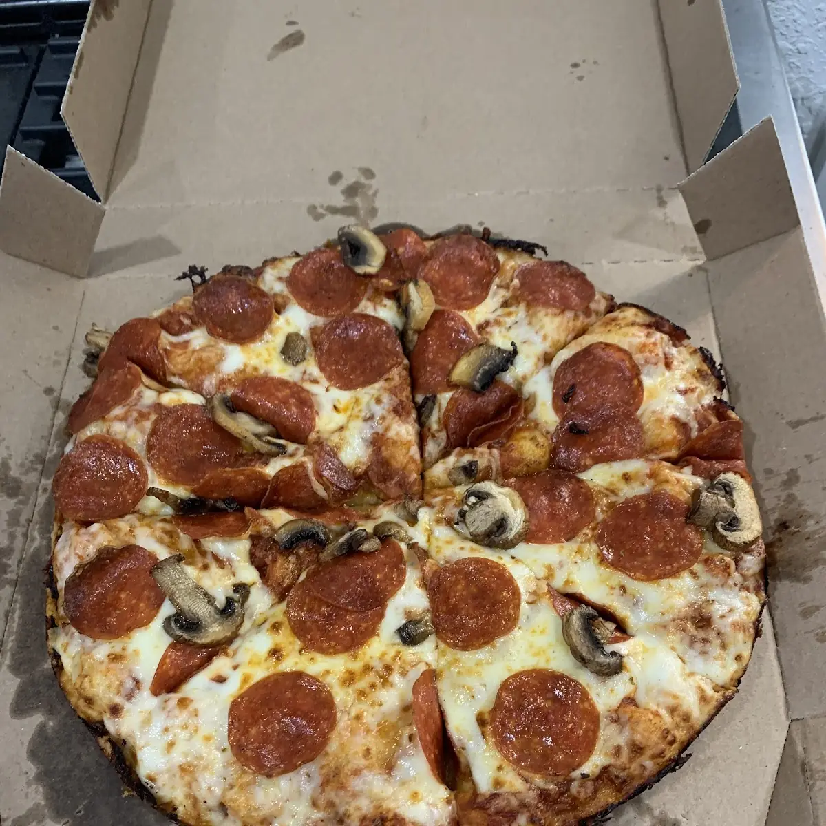 Pan Pepperoni and Mushroom Medium Pizza