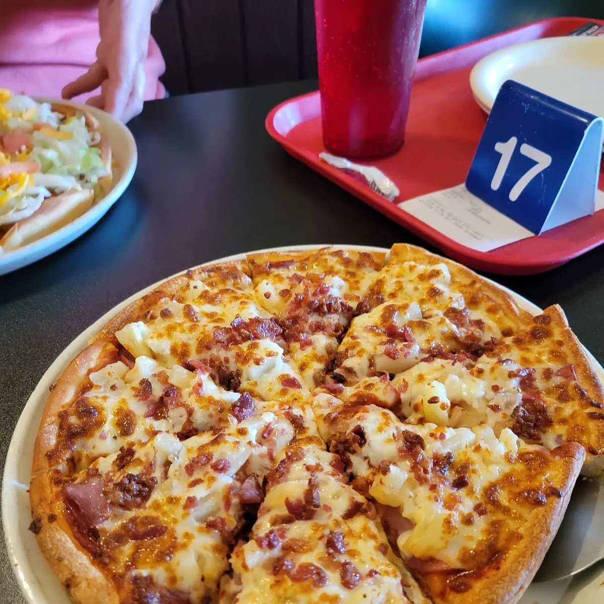 Super Hawaiian Pizza