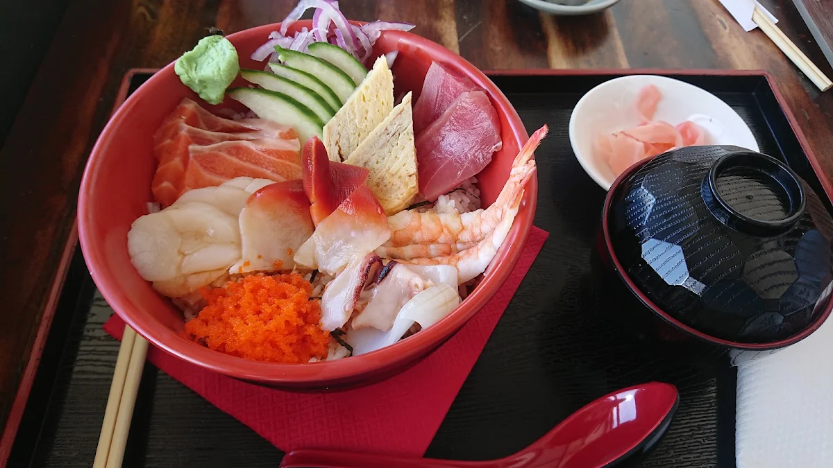 Kaisendon, Sushi Boy & Coffee Girl