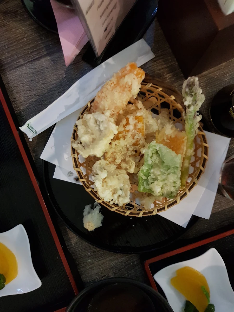 Vegetable Tempura, Sushi Boy & Coffee Girl