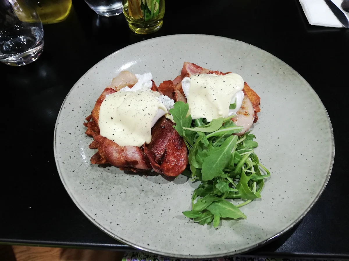 Eggs Benedict with Potato Fritters, Cafe Lacuna