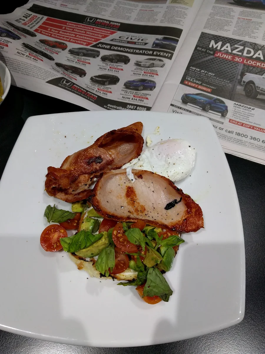 Poached Egg and Bacon, Cafe Lacuna