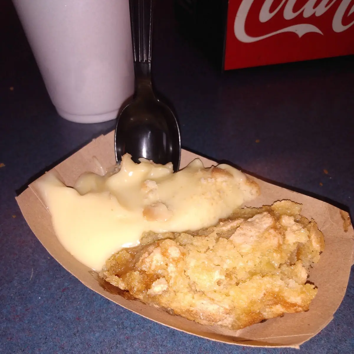 Banana Pudding and Peach Cobbler
