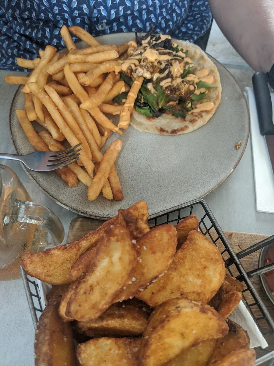 Chicken Fajitas, Parkers Cafe