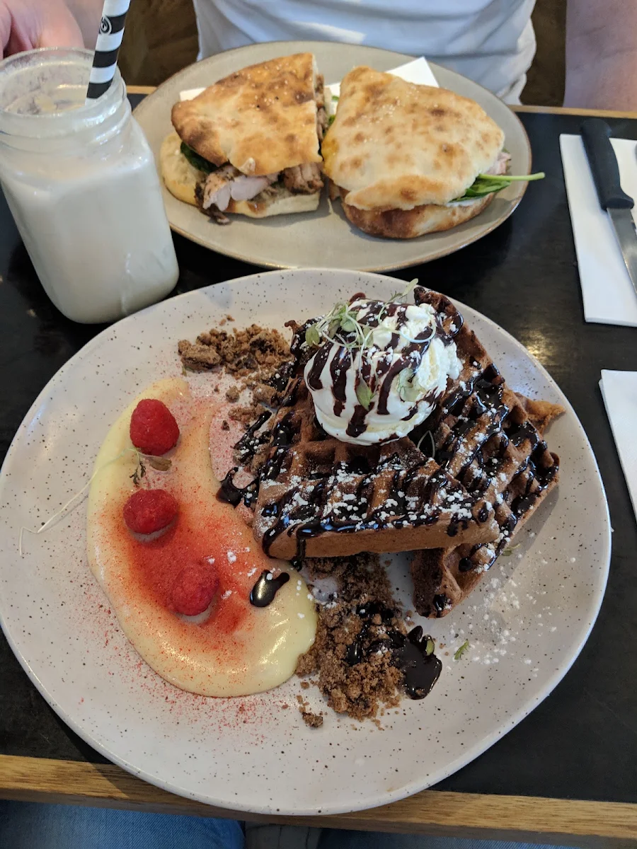 Chocolate Waffles, Parkers Cafe