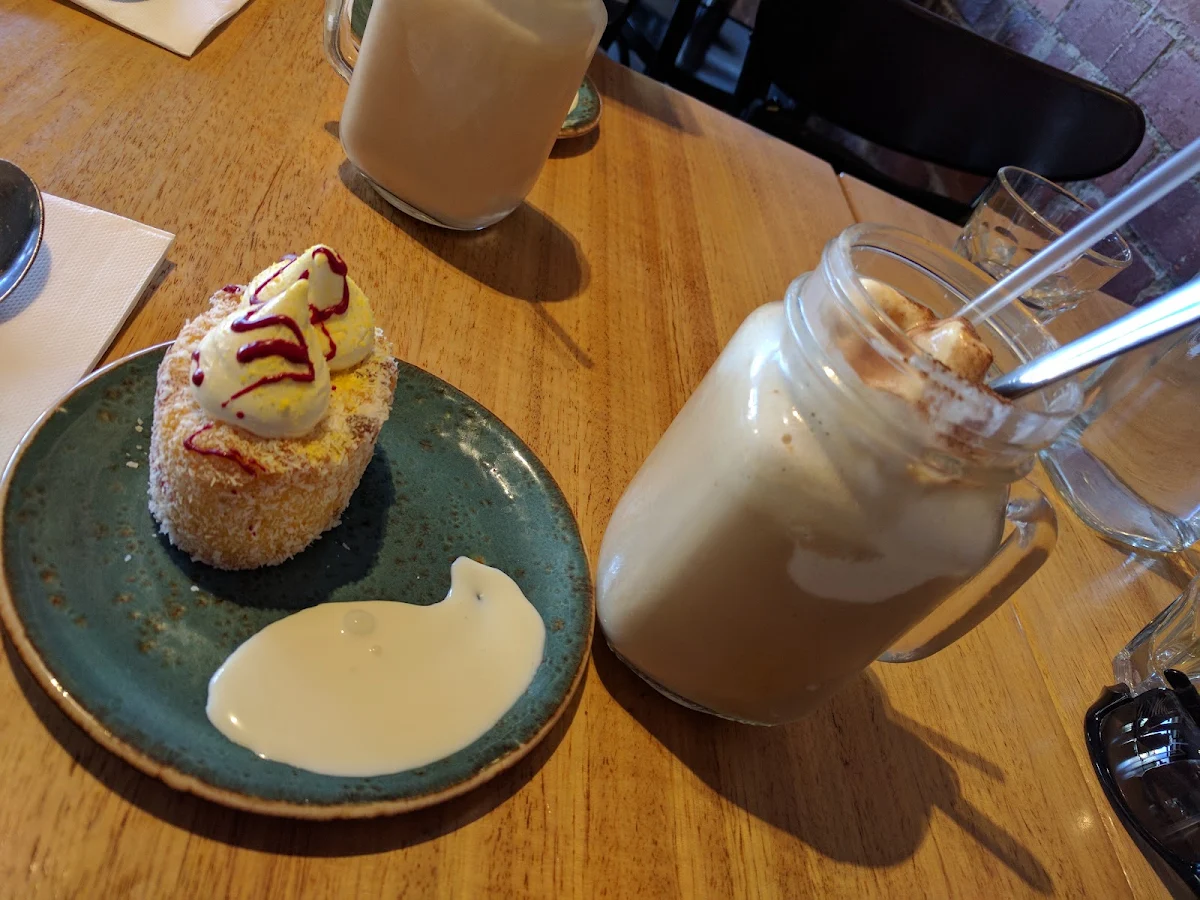 Iced Coffee and Lemon Cake, Parkers Cafe
