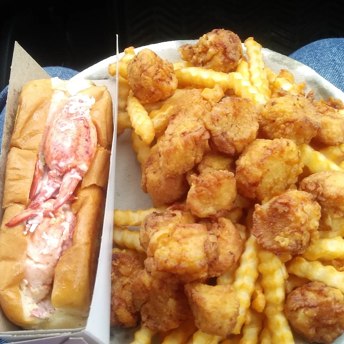 Lobster Roll and Scallop Plate