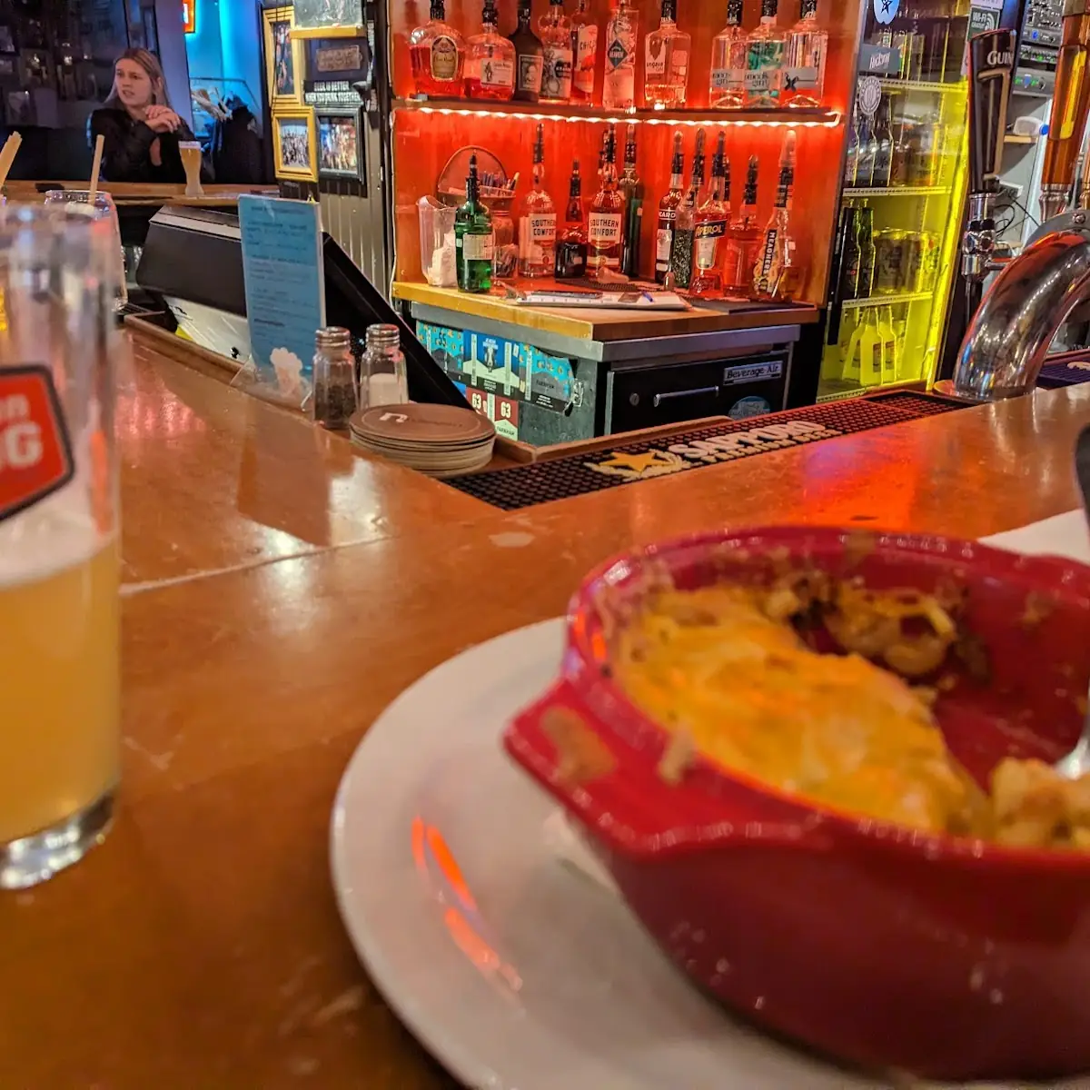 Highlights, Pub Le Belvédère