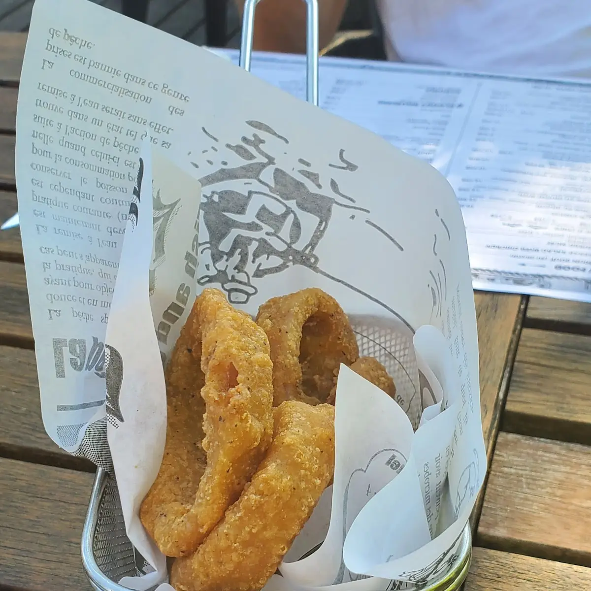 Rondelles Oignons, Pub Le Belvédère