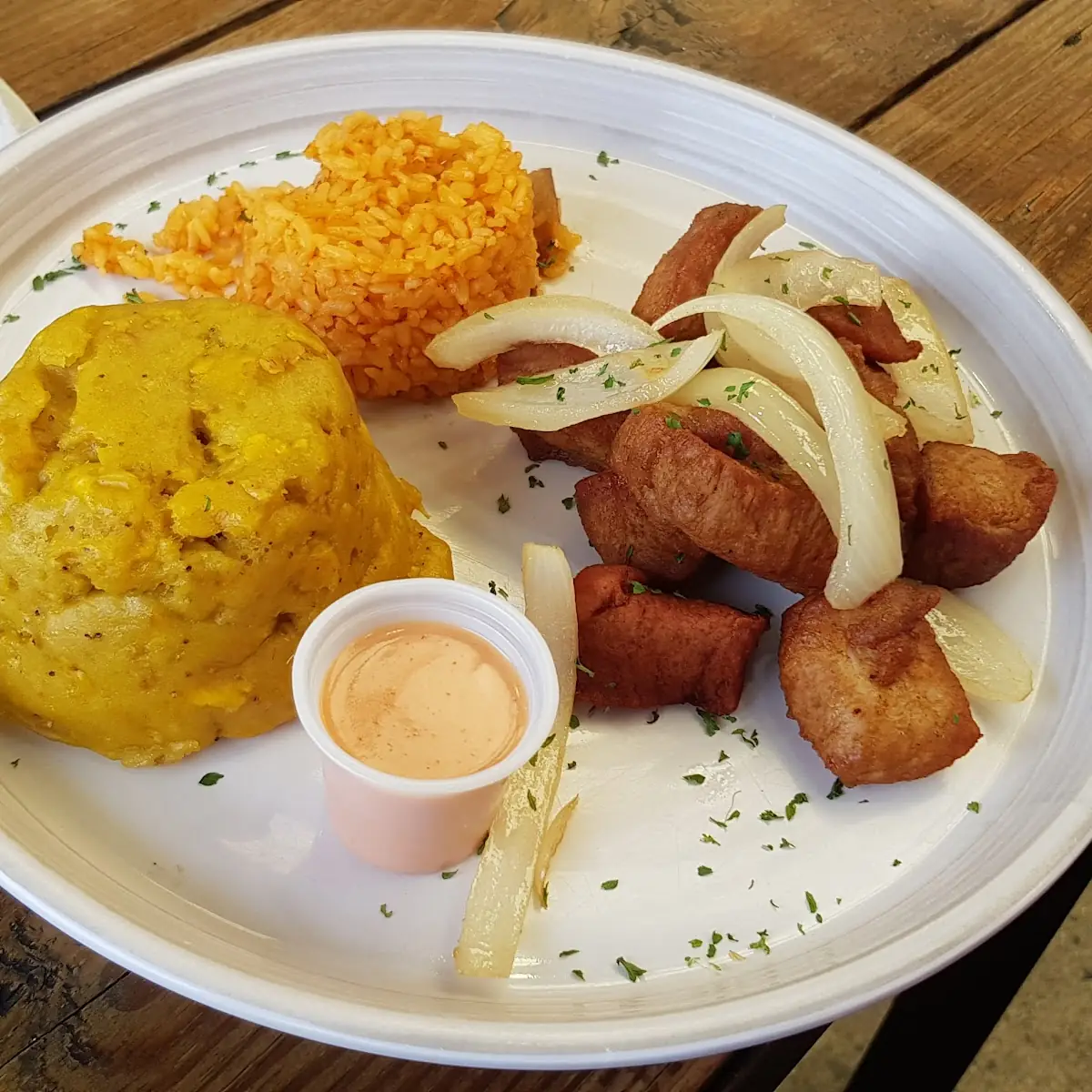 Carne Frita Con Mofongo