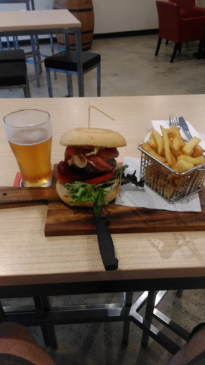 Burger, Seven 22