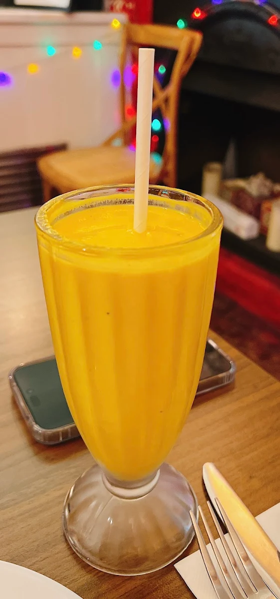 Mango Lassi, Indika Berry - The House of Tandoor - Best Indian Restaurant