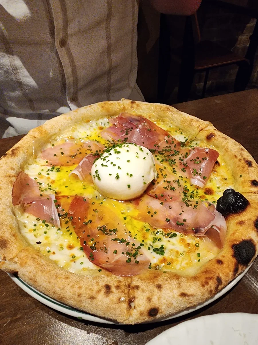 Prosciutto Pizza, Market St Basement