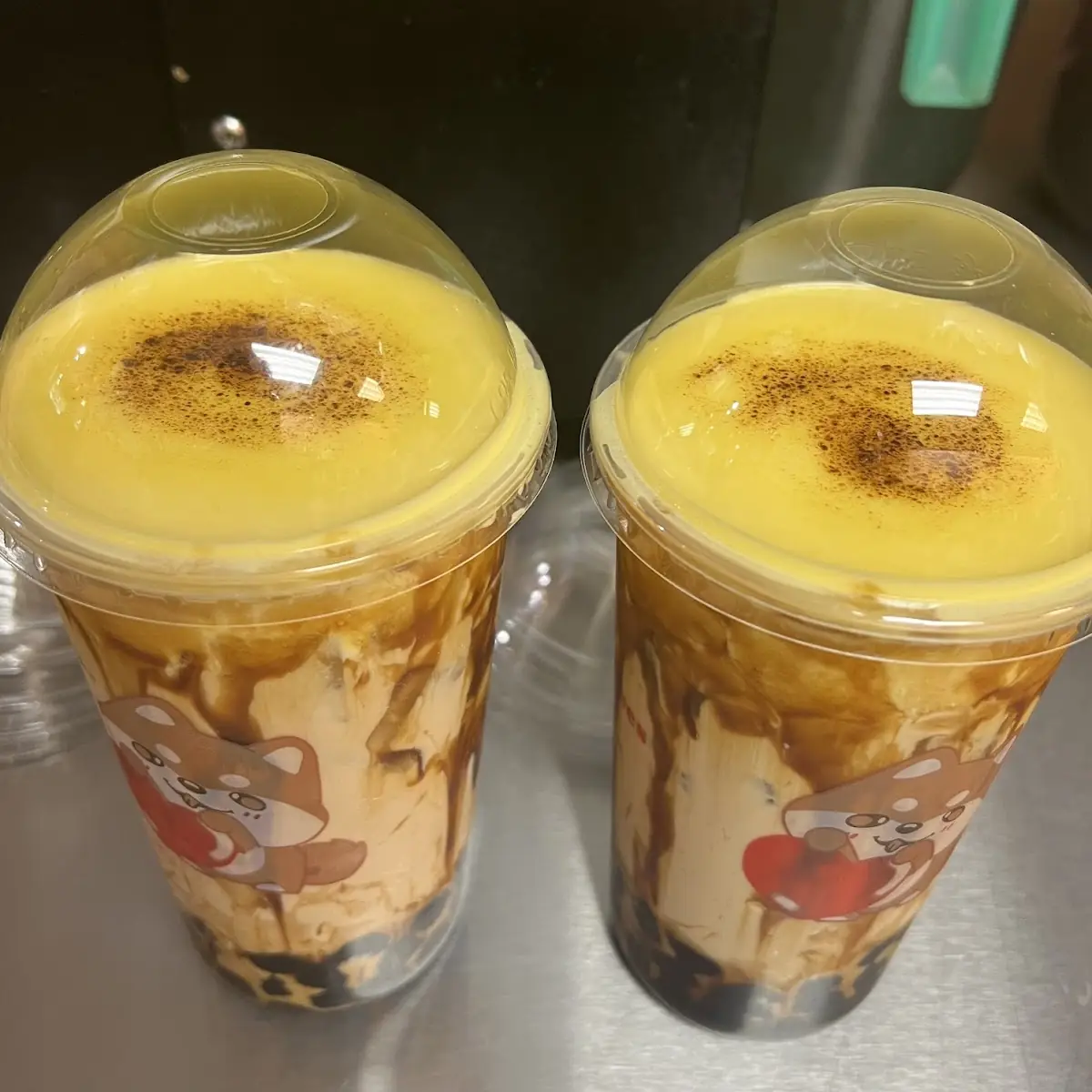 Classic Milk Tea and Custard Cream on Top