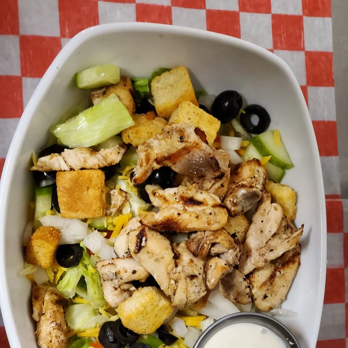 Grilled Chicken House Salad