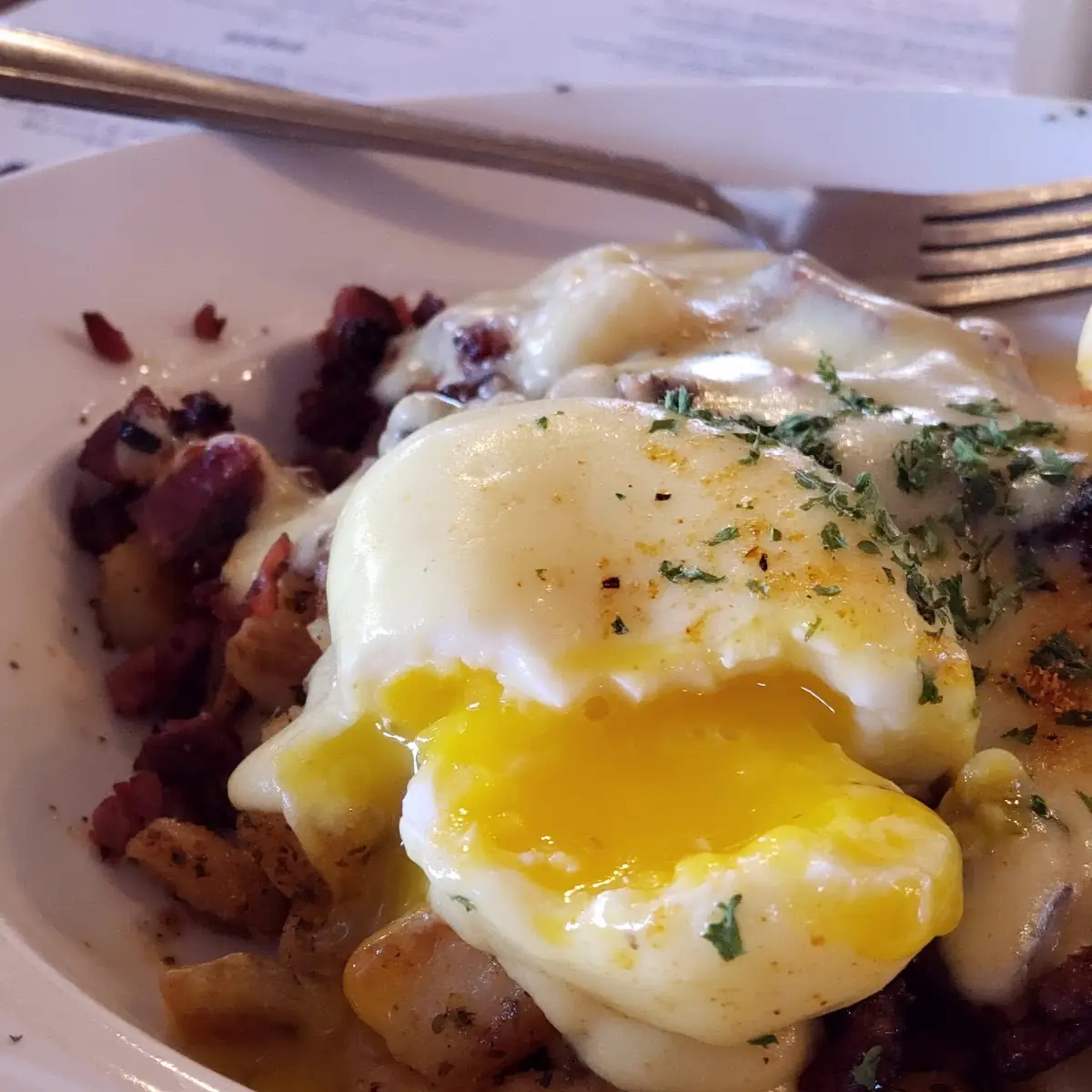 Roast Beef Hash Benedict