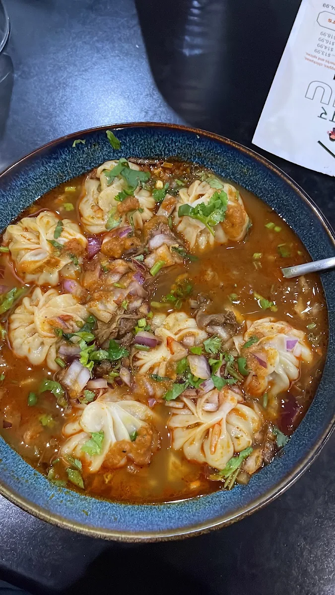 Mutton Jhol, Momo Ghar