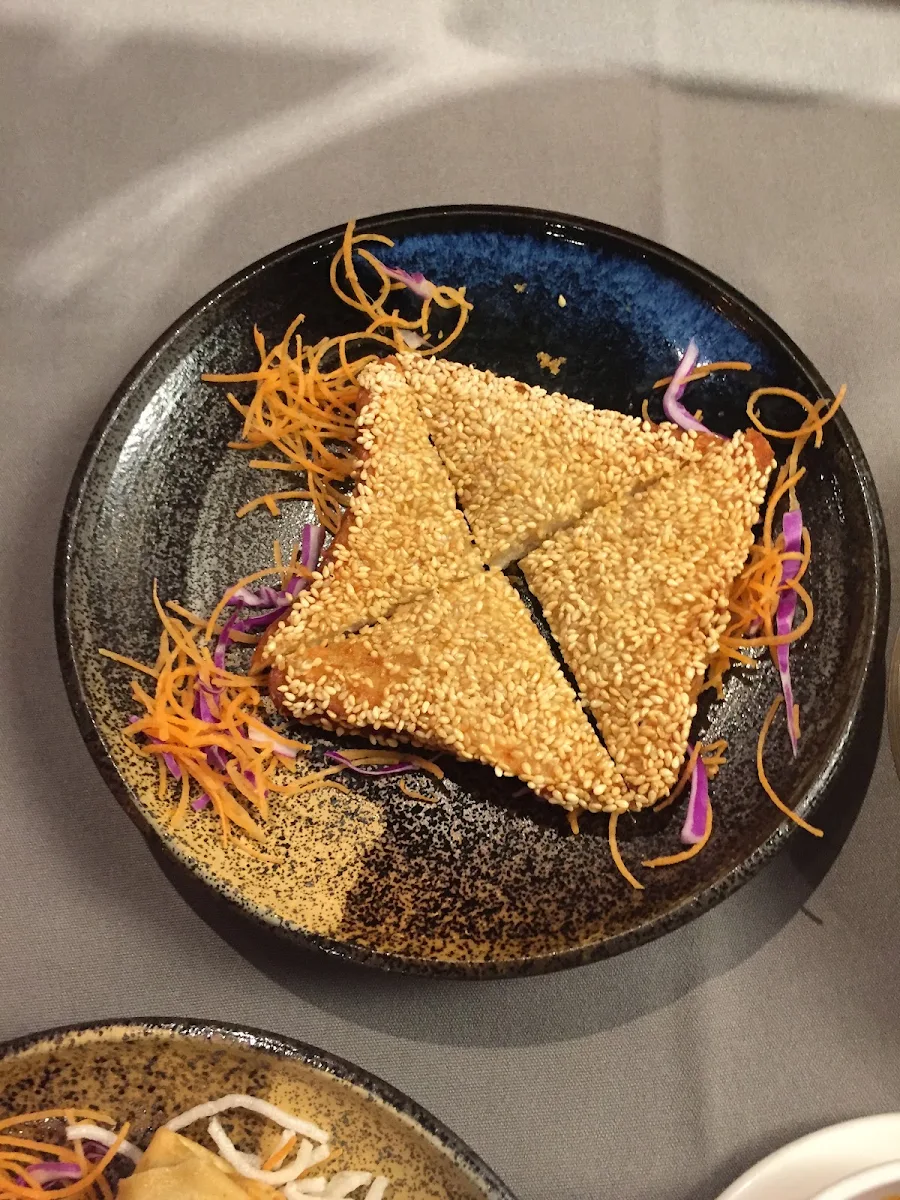 Fried Prawn Toast, Nine Dragons