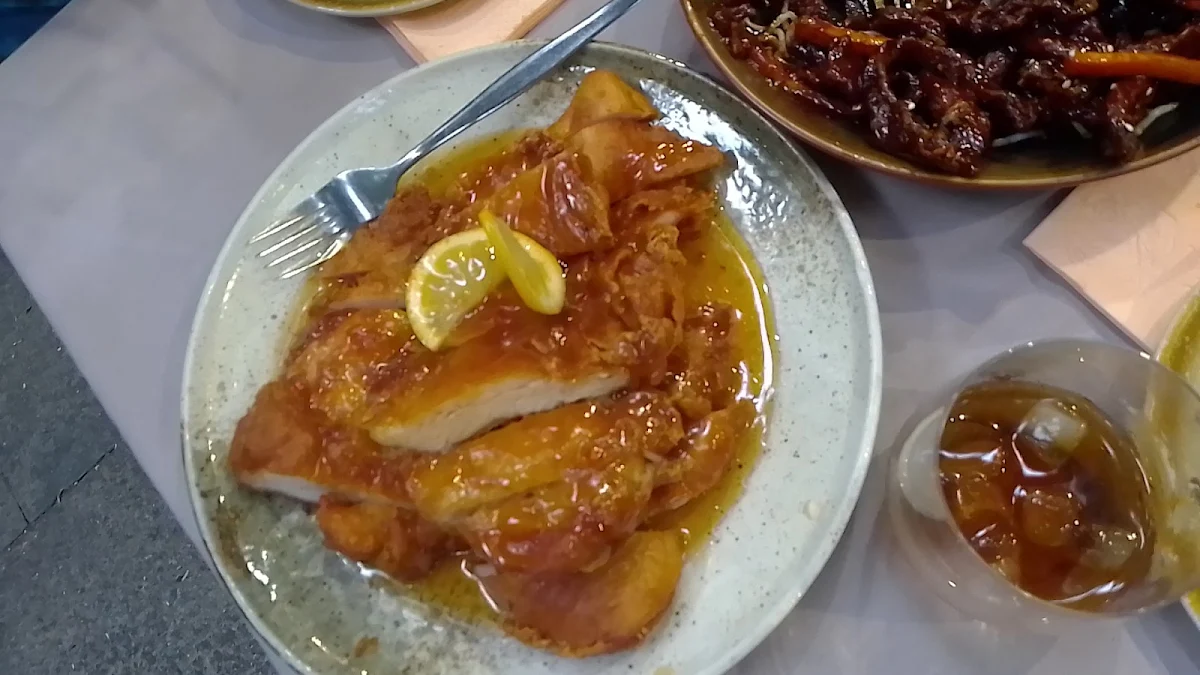 Lemon Chicken, Nine Dragons