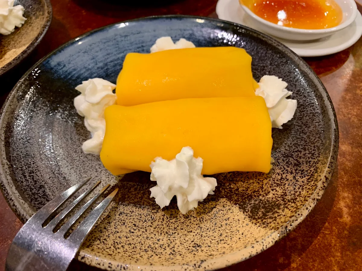Mango Pancake, Nine Dragons