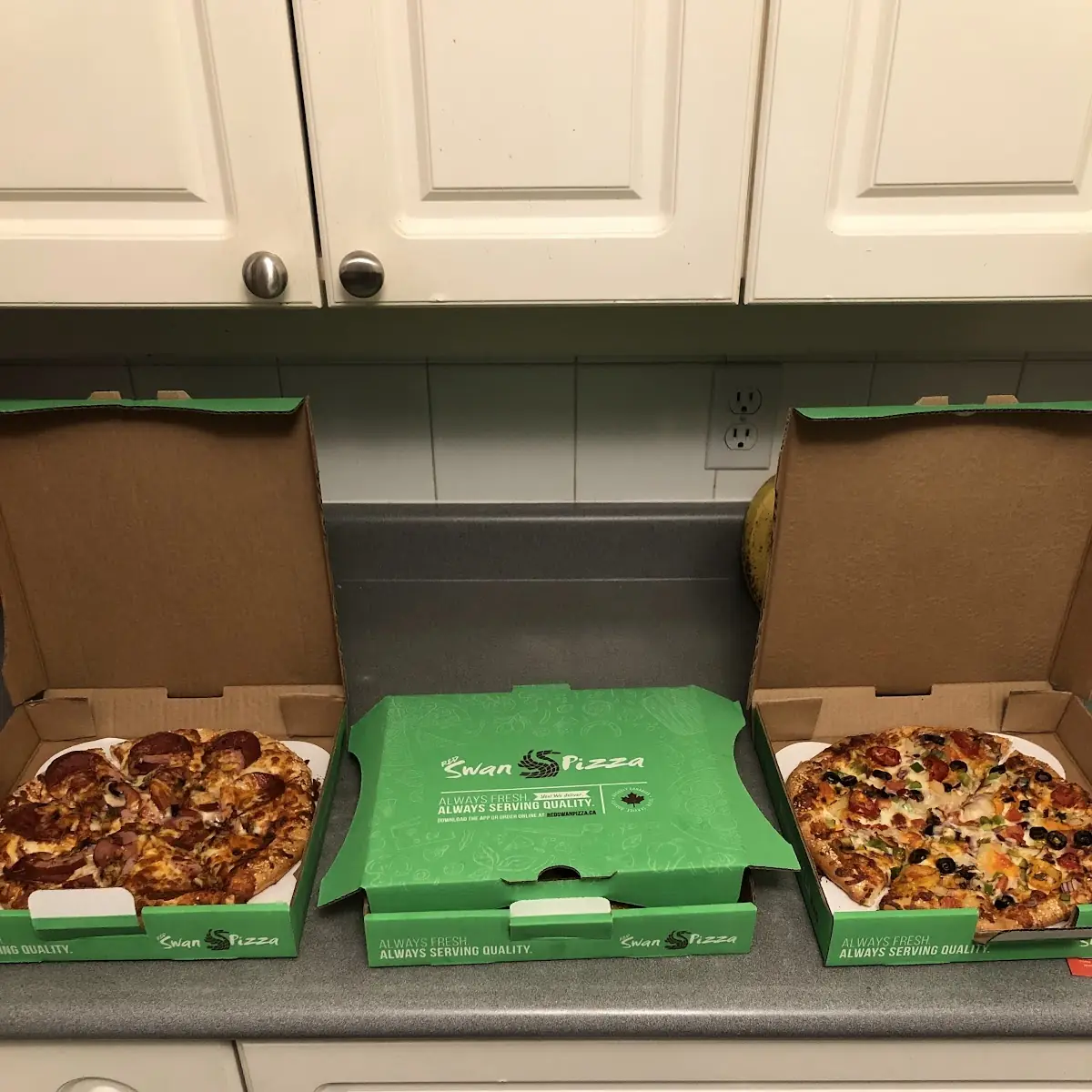 Pepperoni Pizza Hawaii and Veggie