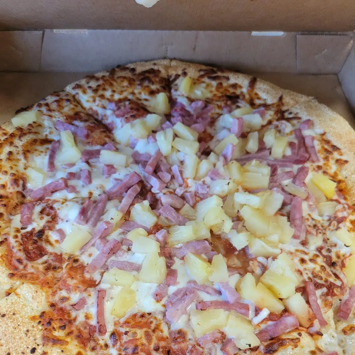 Hawaiian Pizza